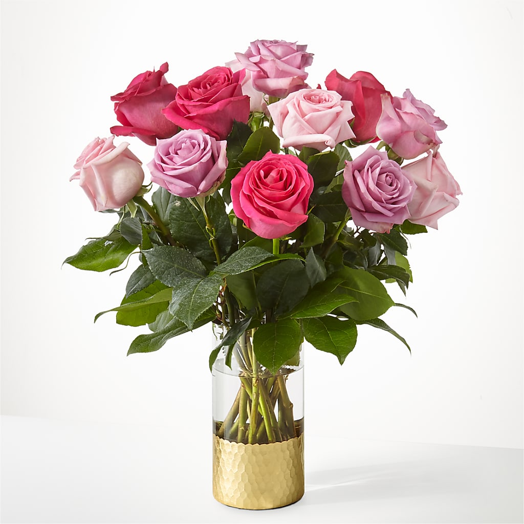 Pure Beauty Mixed Roses – La Petite Florist And Gifts, Brea CA