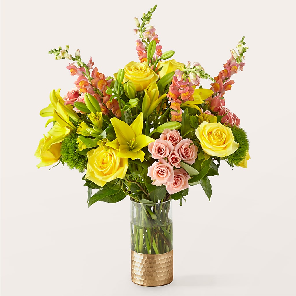 Getaway Bouquet – La Petite Florist And Gifts, Brea CA