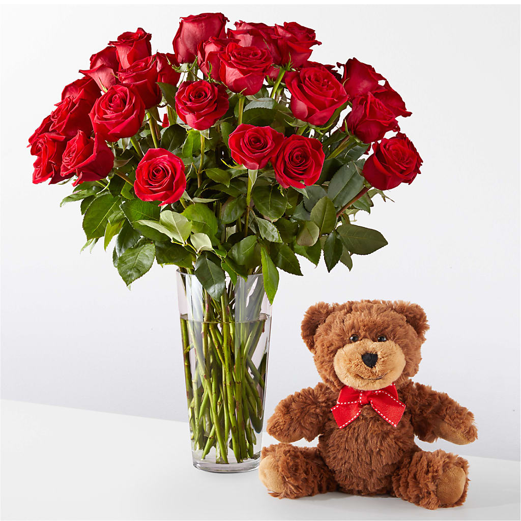 Romantic Long Stem Red Rose Bouquet Bundles – La Petite Florist And Gifts, Brea CA