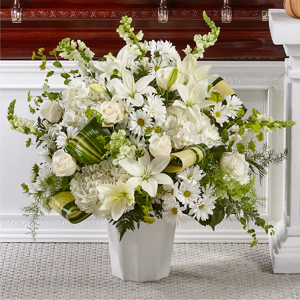 Thoughts of Tranquility Floor Basket – La Petite Florist And Gifts, Brea CA