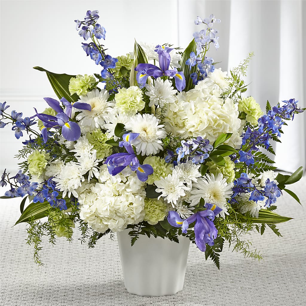 Soft Serenity Floor Basket – La Petite Florist And Gifts, Brea CA