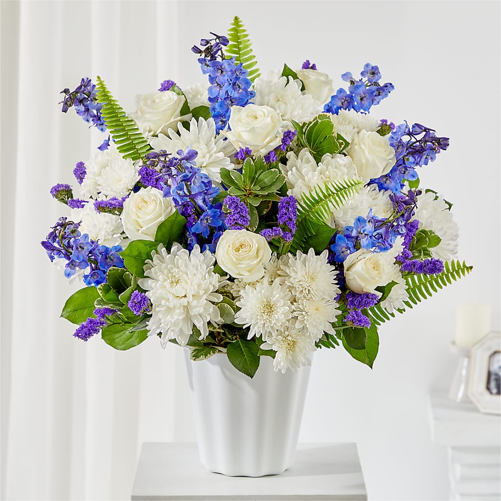 Hold Dear Tabletop Basket – La Petite Florist And Gifts, Brea CA