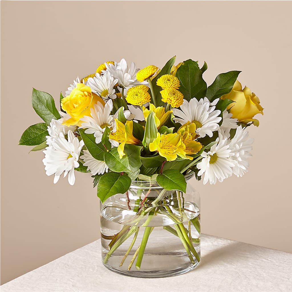 Sunny Sentiments Bouquet – La Petite Florist And Gifts, Brea CA