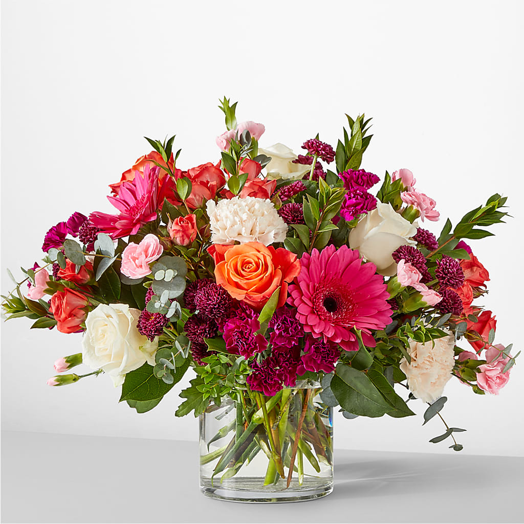Smell the Roses Bouquet – La Petite Florist And Gifts, Brea CA