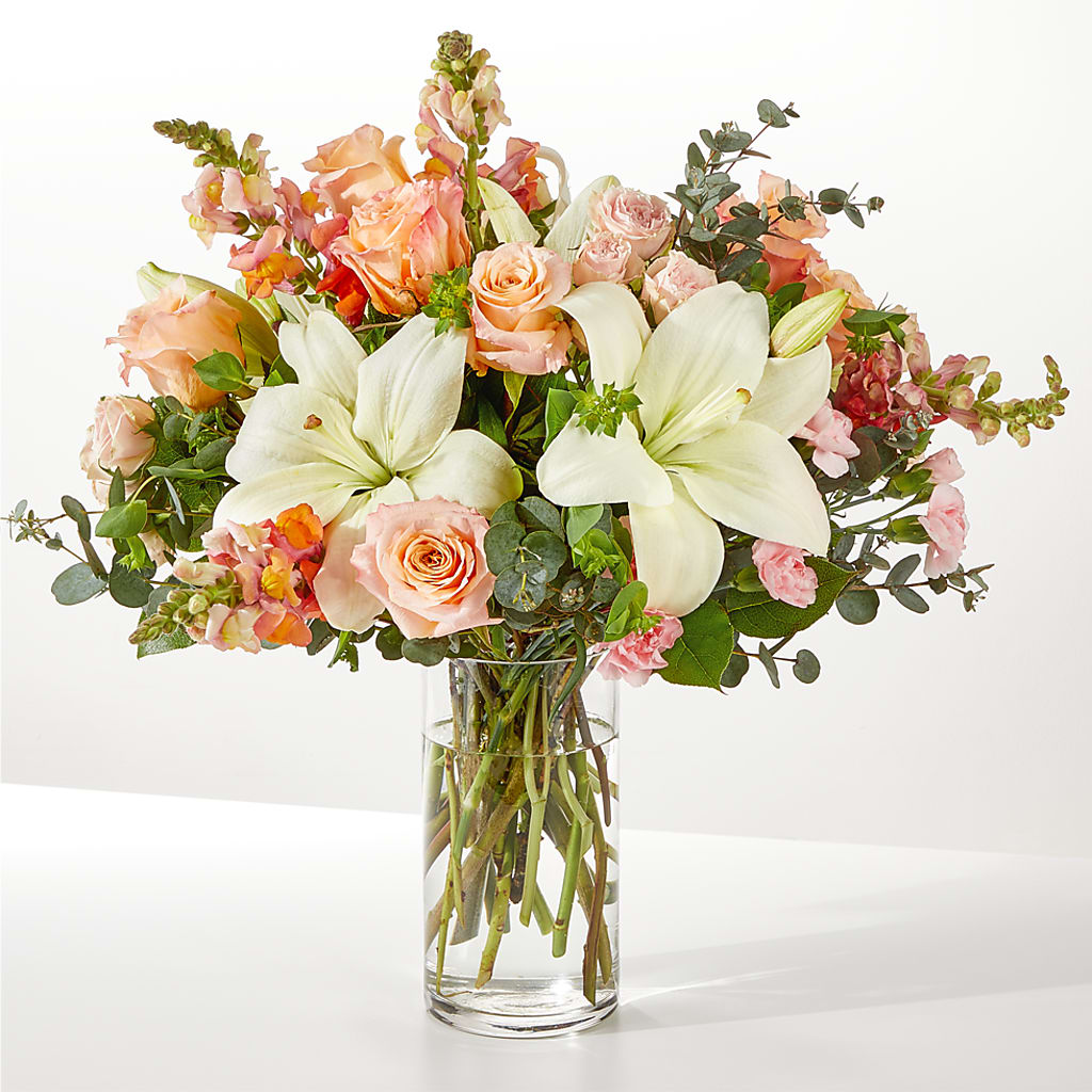 Grapefruit Splash Bouquet – La Petite Florist And Gifts, Brea CA