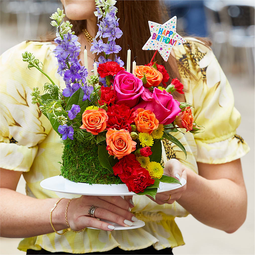 Best Year Yet Floral Cake – La Petite Florist And Gifts, Brea CA