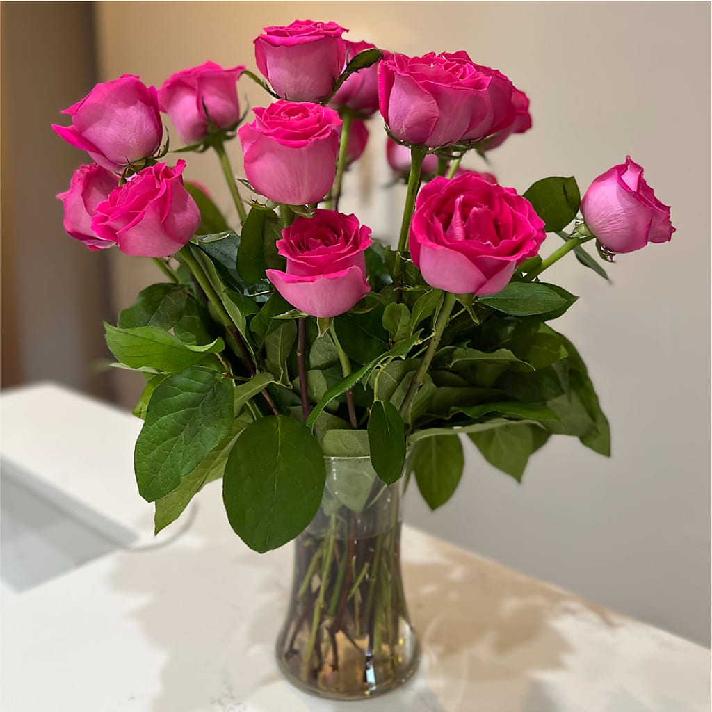 Long Stem Pink Rose Bouquet –  La Petite Florist And Gifts, Brea CA