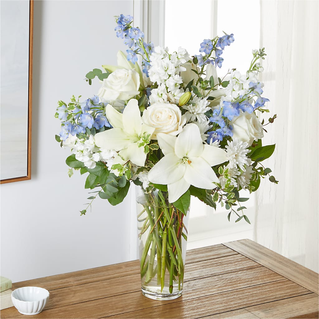 Peace of Mind Bouquet –  La Petite Florist And Gifts, Brea CA