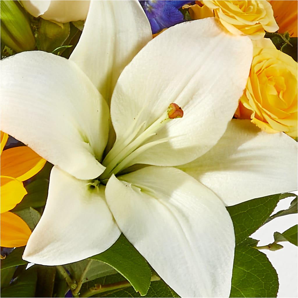 Wonderfully Sunny Bouquet –  La Petite Florist And Gifts, Brea CA